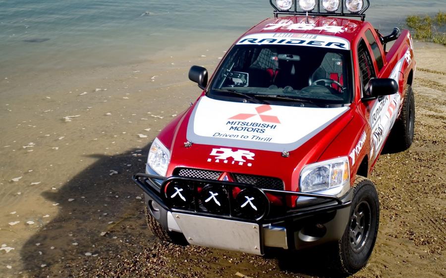  Mitsubishi Baja Raider 2006 года  (фото 12 из 39)